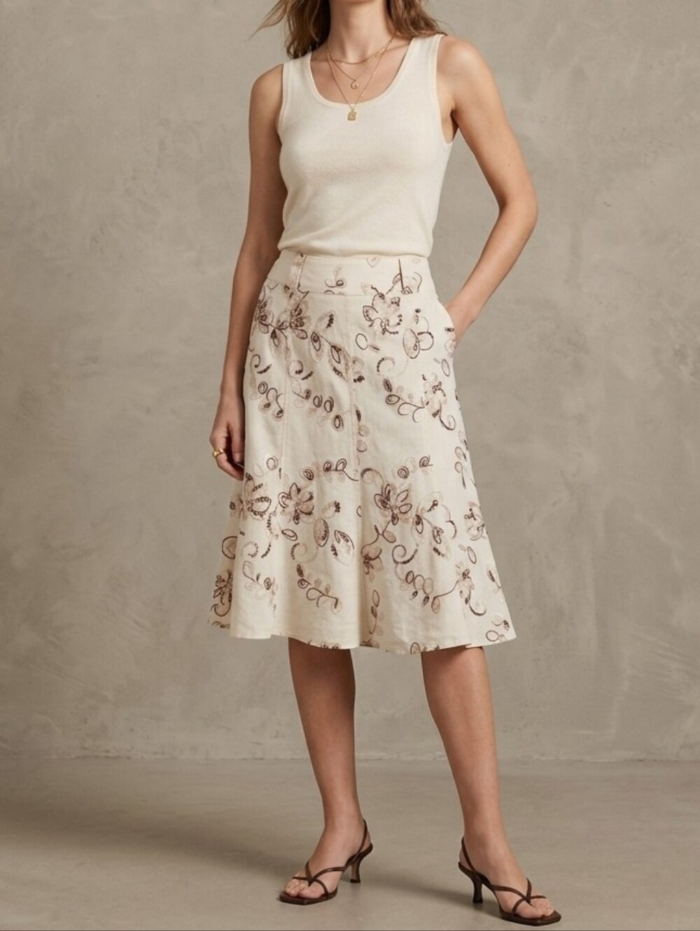 RW&CO. Floral Embroidered Paneled Midi Skirt in Cream/Brown - Size 2 Vintage